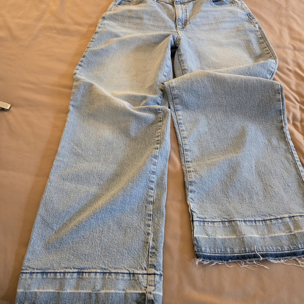 Universal Thread Light Blue Flare Jeans